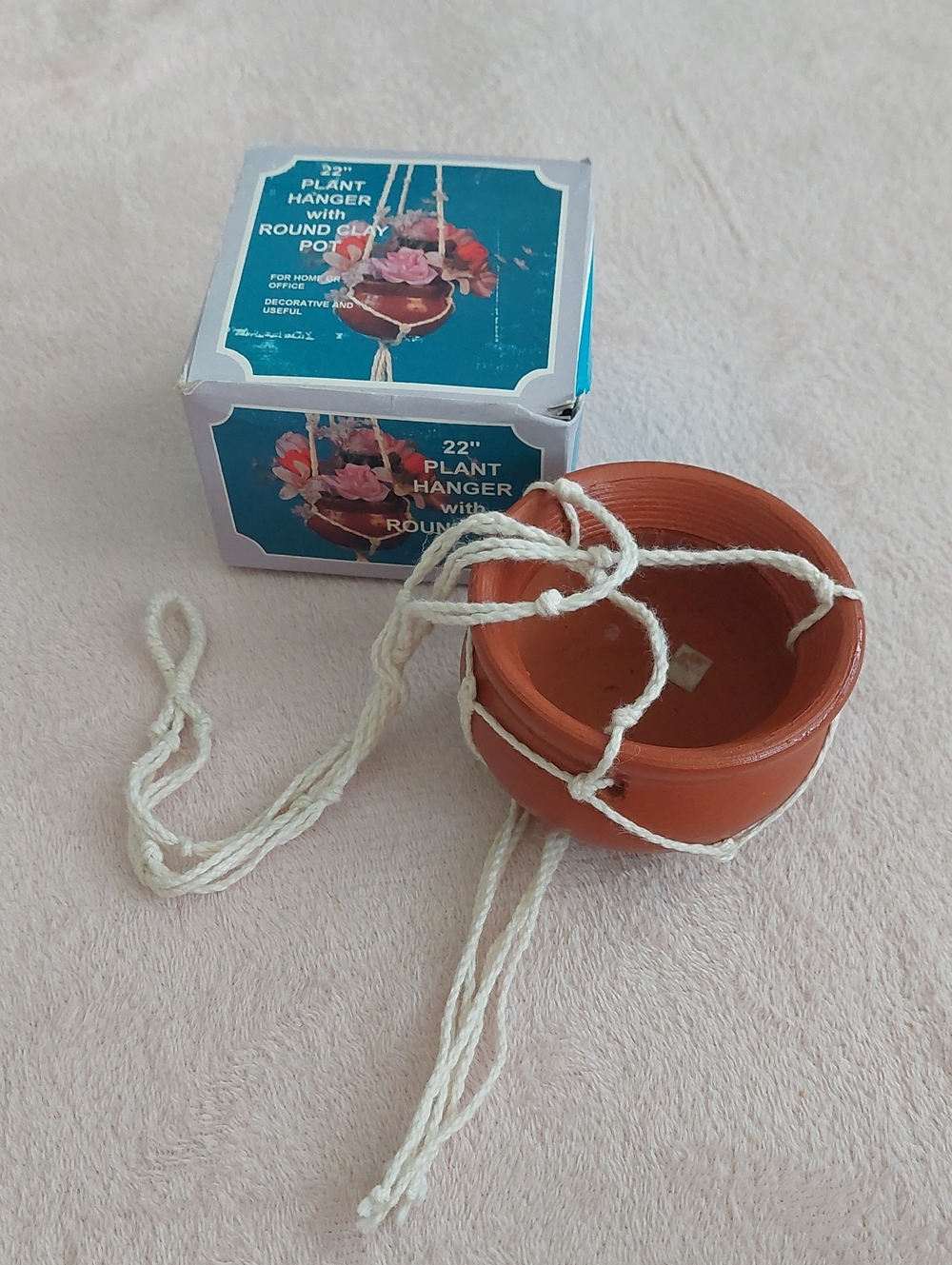 22" Plant Hanger with Round Clay Stonewear Planter Pot NIB